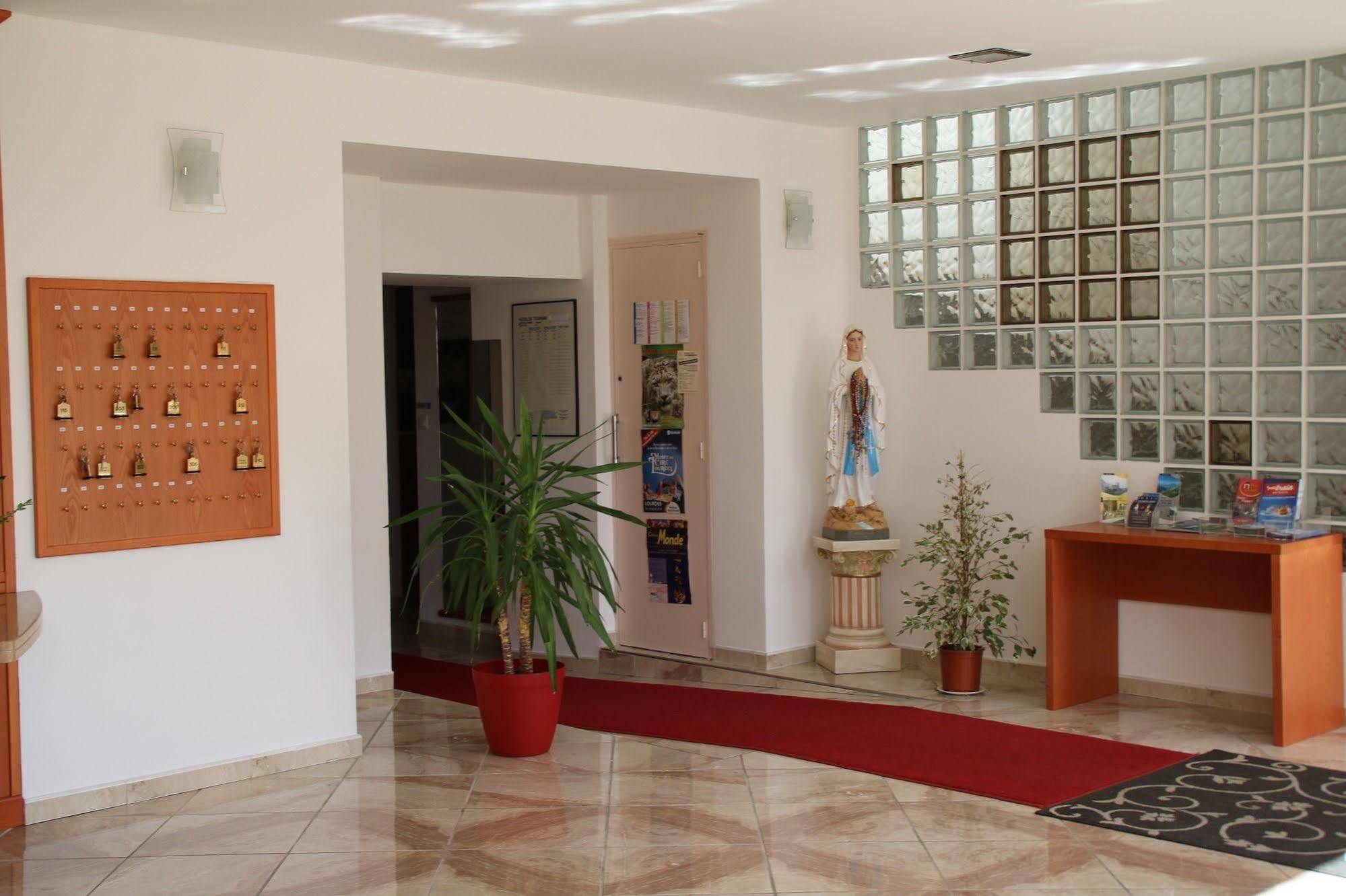Lutetia Hotel Lourdes